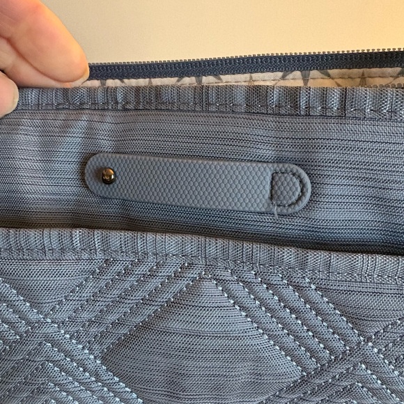 Lug Legacy Taxi NWOT - Blue Moon Slate in Blue Moon - Picture 4 of 16